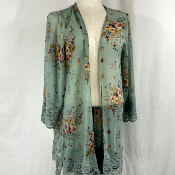 Altar'd State Women's Lot Of 4 Shirts Kimono Tunic Romper Size Medium - Picture 2 of 11